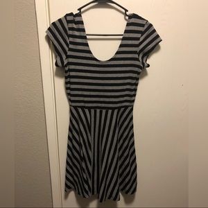 Cute medium black & gray dress!